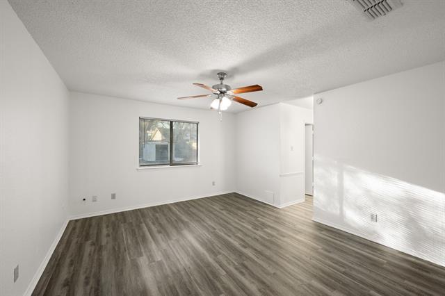 Building Photo - 7509 Echo Hill Dr