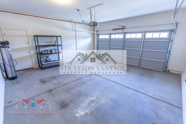 Building Photo - 21139 E Cherrywood Dr