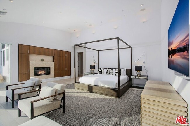 Building Photo - 27454 Winding Way