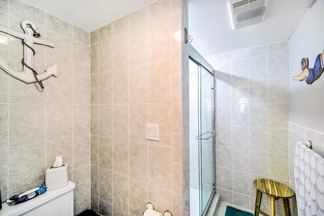 Building Photo - 4250 N Hwy A1A