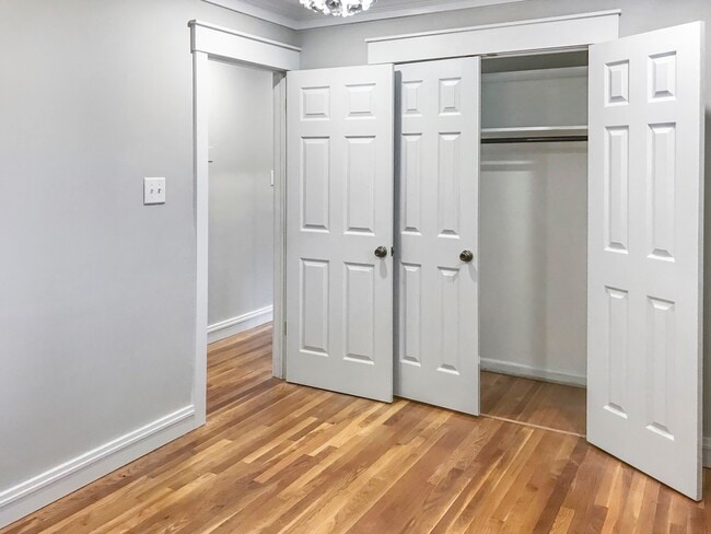 Building Photo - Updated 3 bedroom 1 bath rancher