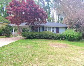 Building Photo - 1100 Willivee Dr