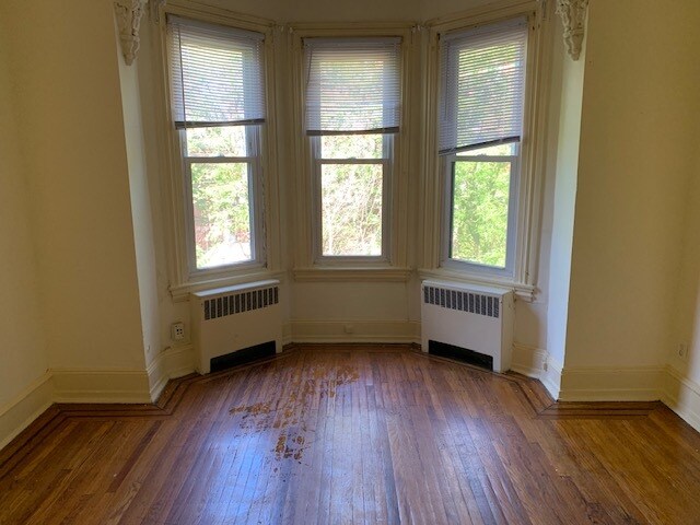 Building Photo - 4328 Osage Ave