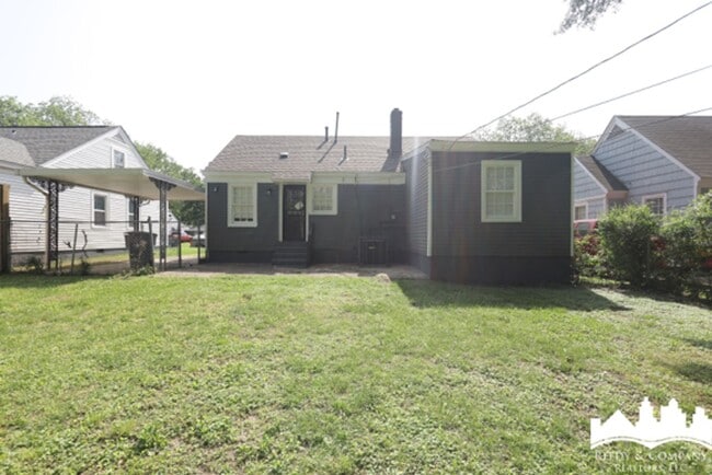 Building Photo - 871 Freeman St