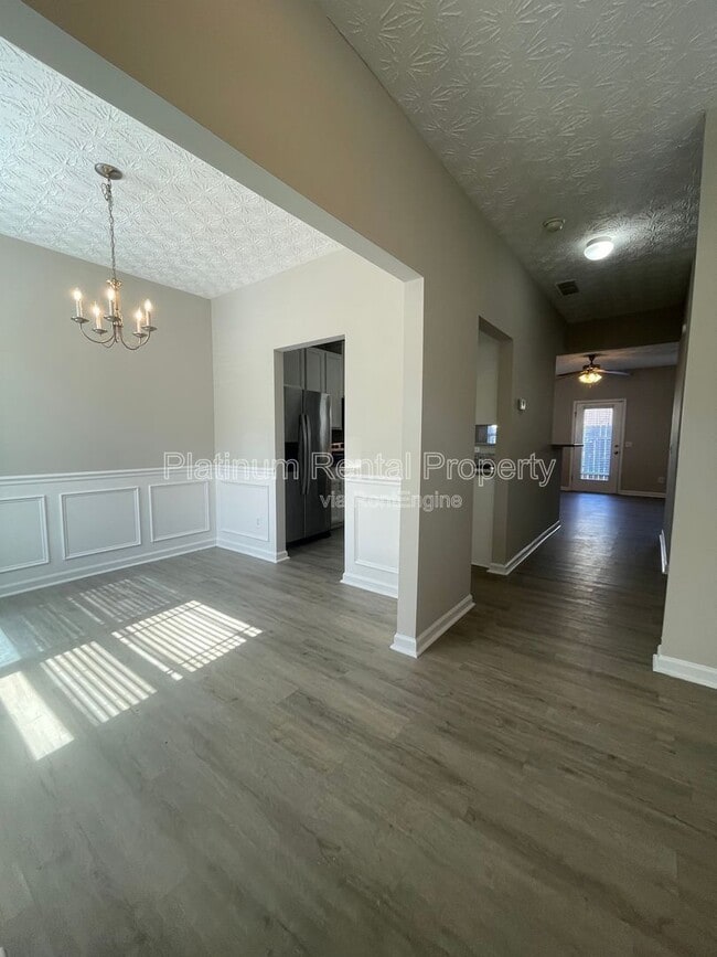 Building Photo - 2355 Bigwood Trail