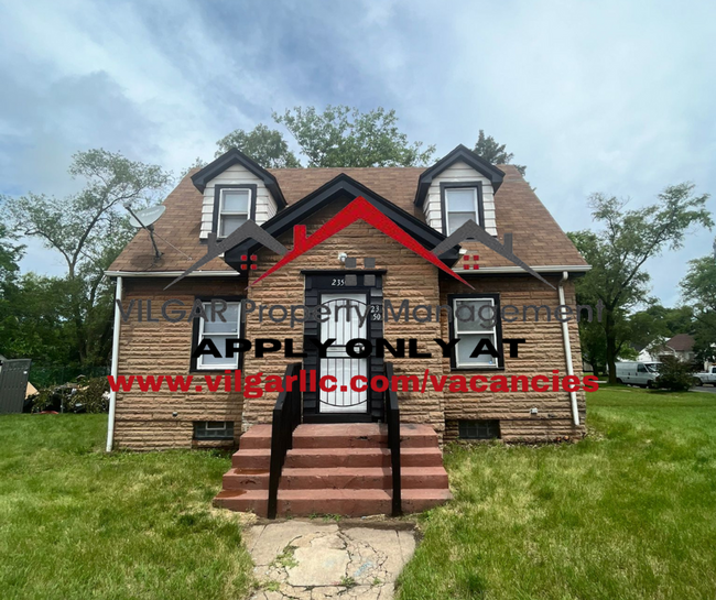 Building Photo - 2 story, 2 bed, 1 bath home in Gary, IN