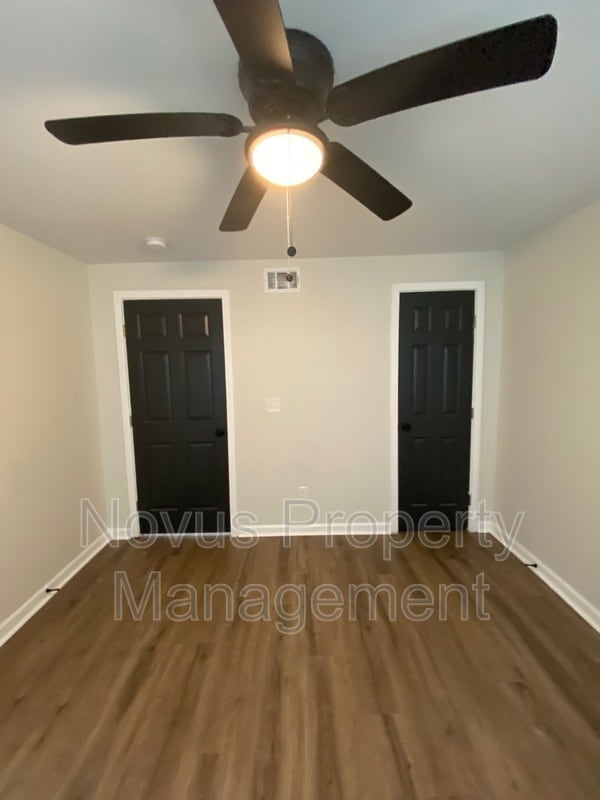 Building Photo - 901 Pacific Ave