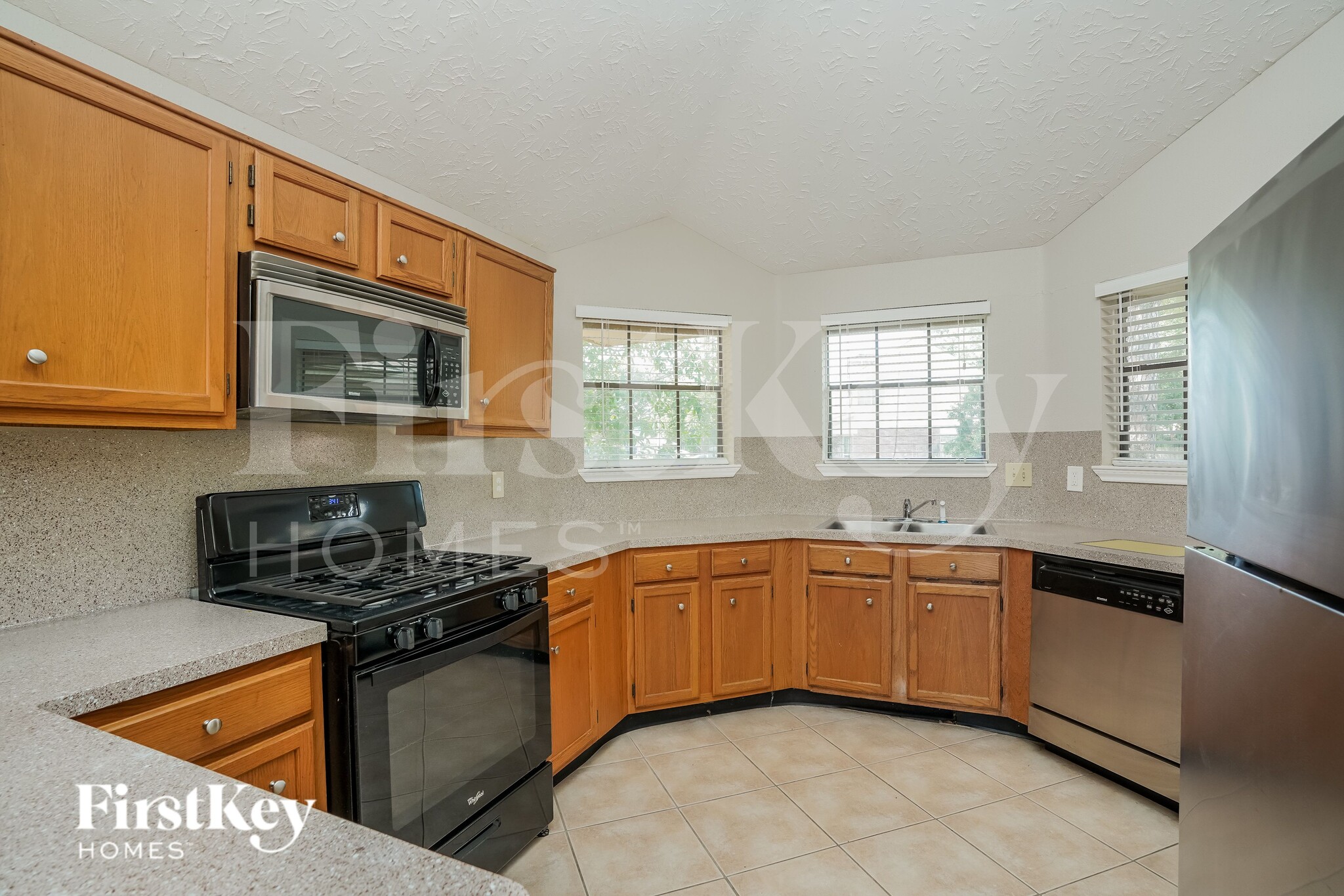 Building Photo - 18423 Arbormont Dr