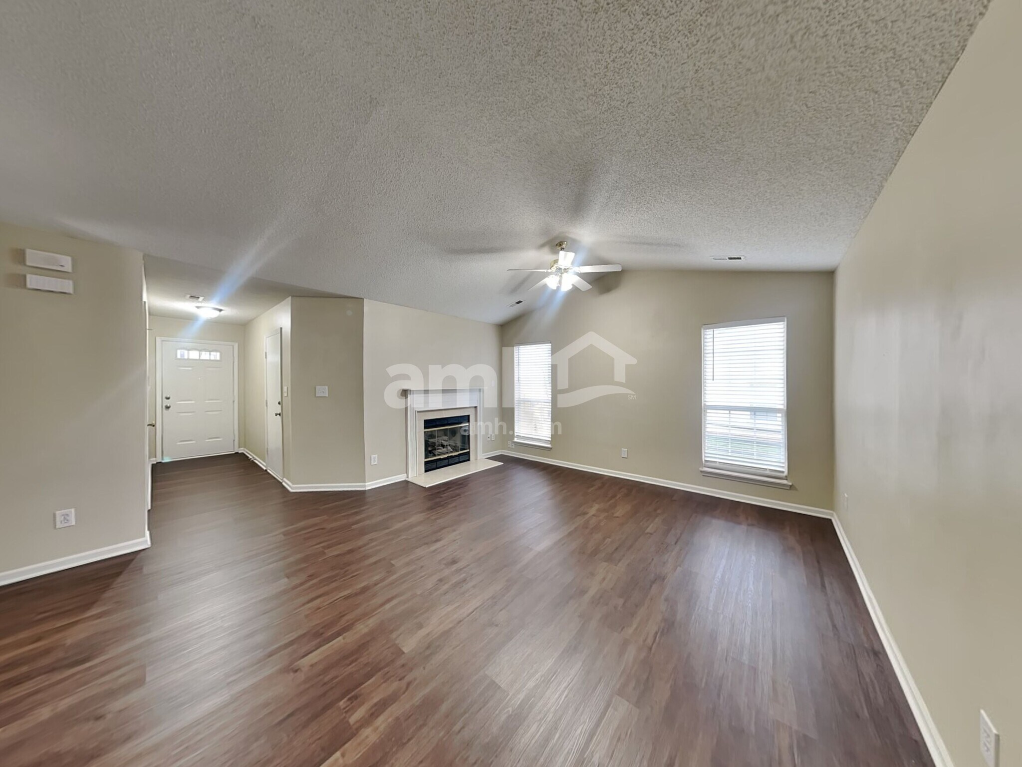 Building Photo - 16518 Amber Field Dr