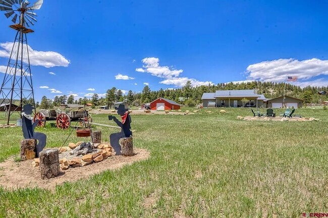 Building Photo - 420 Ponderosa Dr