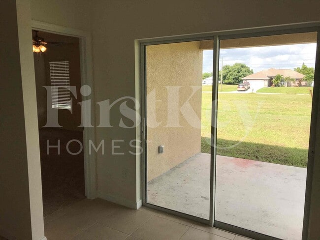 Building Photo - 217 NW 9th St