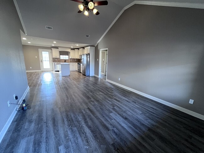 Building Photo - 13 Kelby Ct