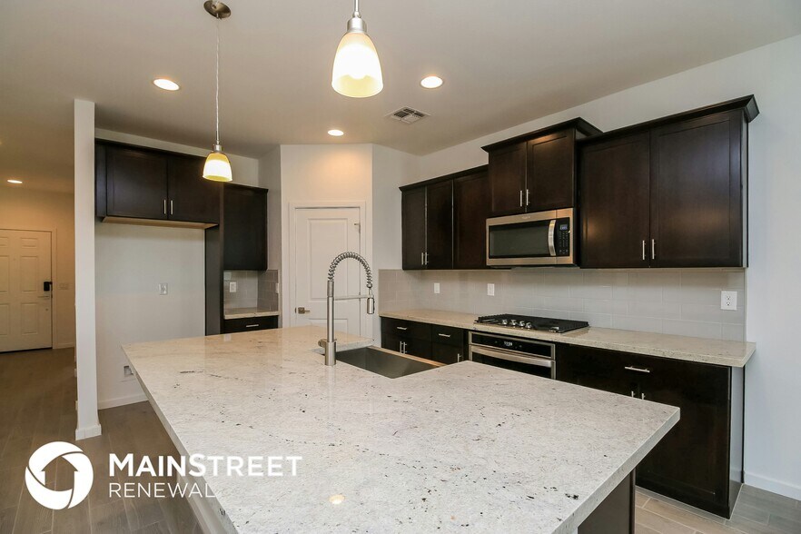 Building Photo - 4408 E Hackney Rd