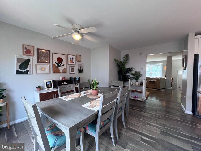 Building Photo - 13593 Gelding Pl