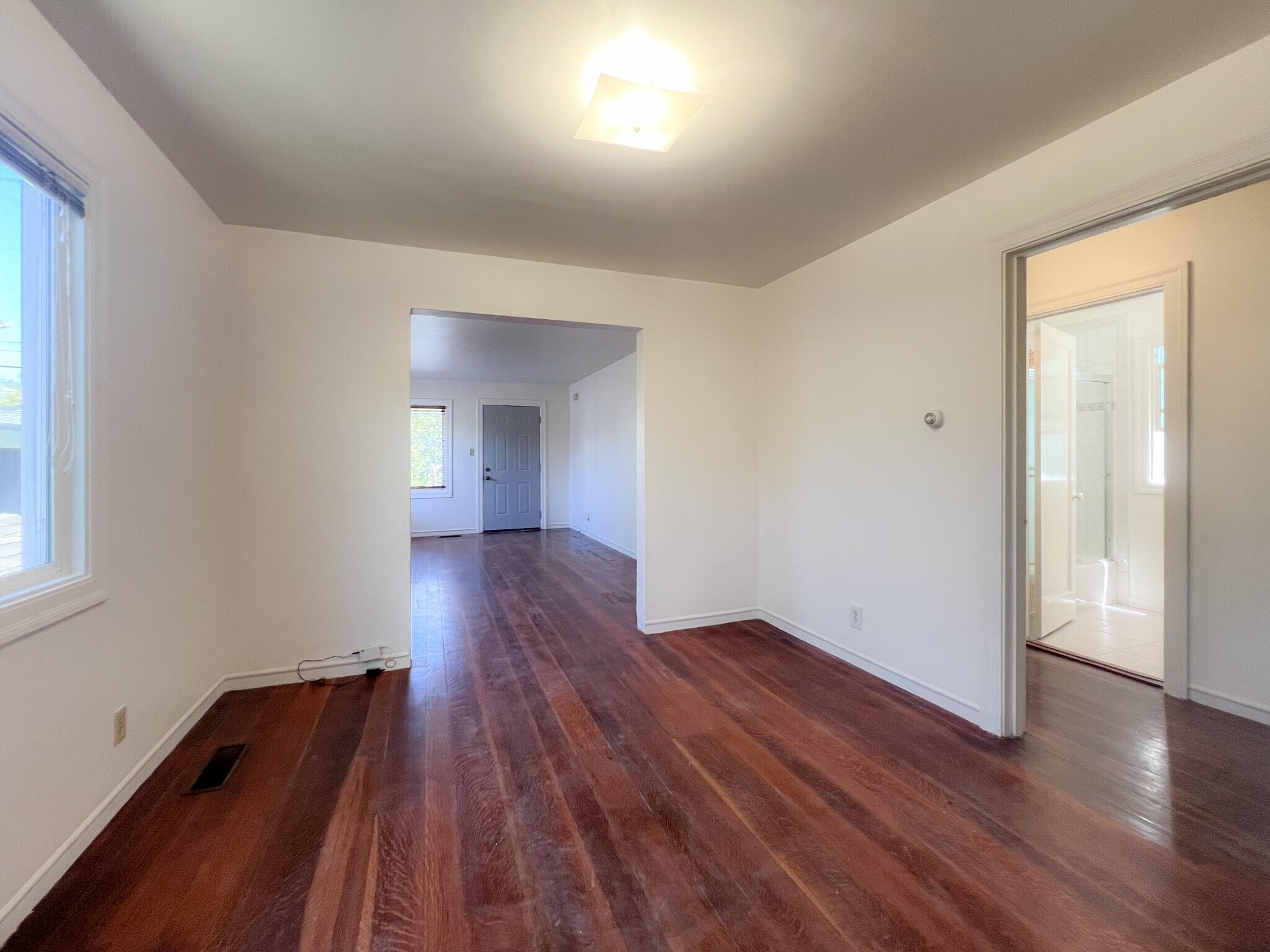Building Photo - 1054 Cornell Ave