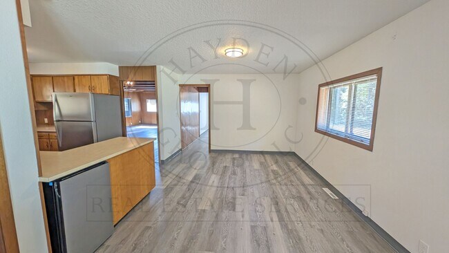 Building Photo - 13235 NW Pumpkin Ridge Rd