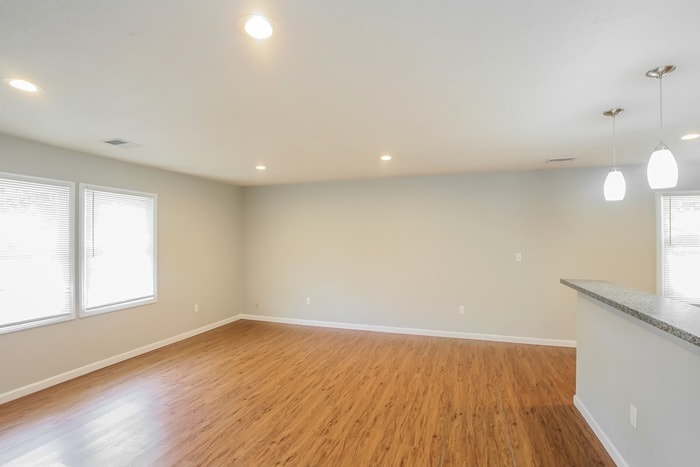 Building Photo - 1016 Wellspring Dr