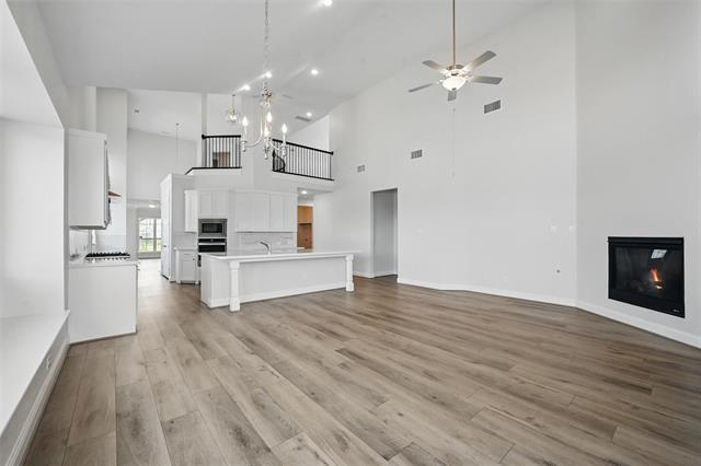 Building Photo - 3010 Barefoot Ln