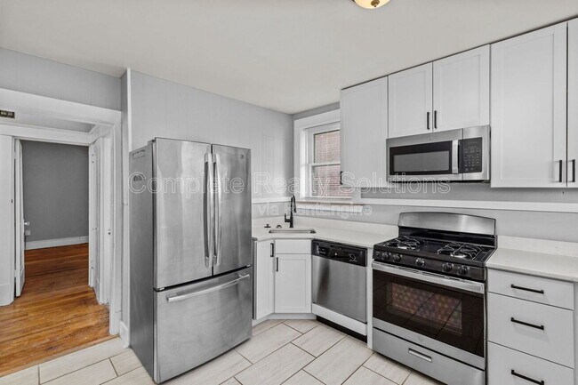 Building Photo - 5352 Neosho St