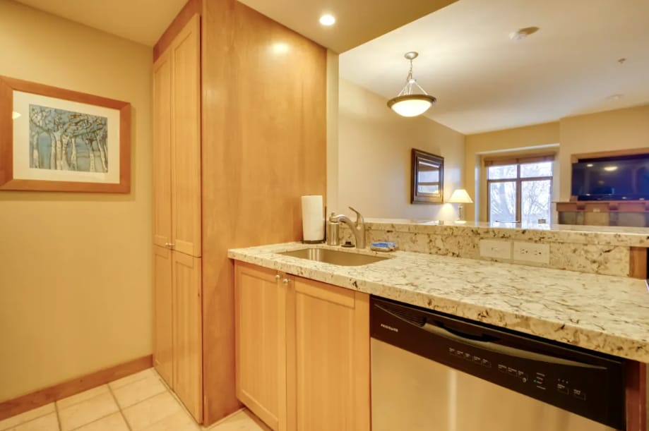 Building Photo - 3720 Sundial Ct