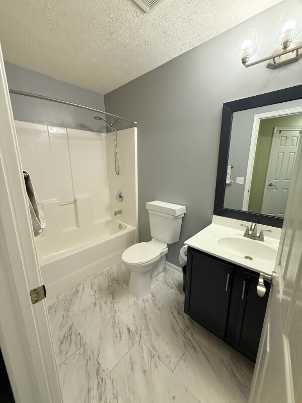 Building Photo - 1805 N 207th St