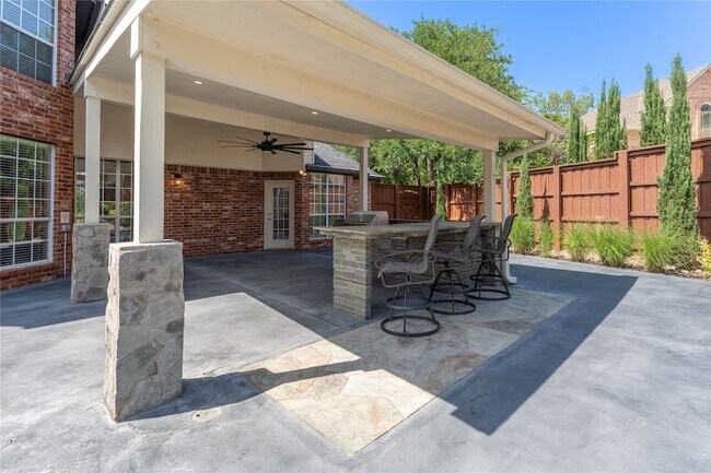Building Photo - 209 Timber Lake Dr