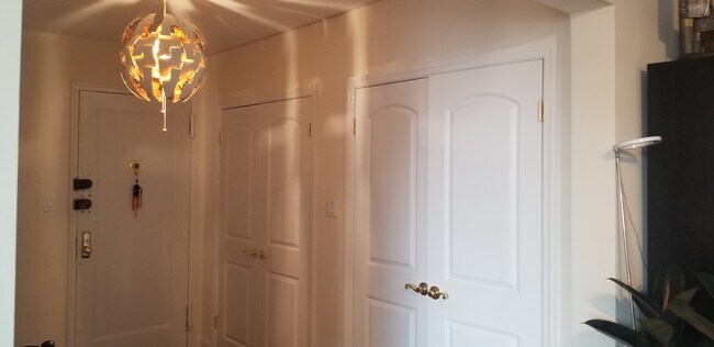 Building Photo - 10537 64th Ave