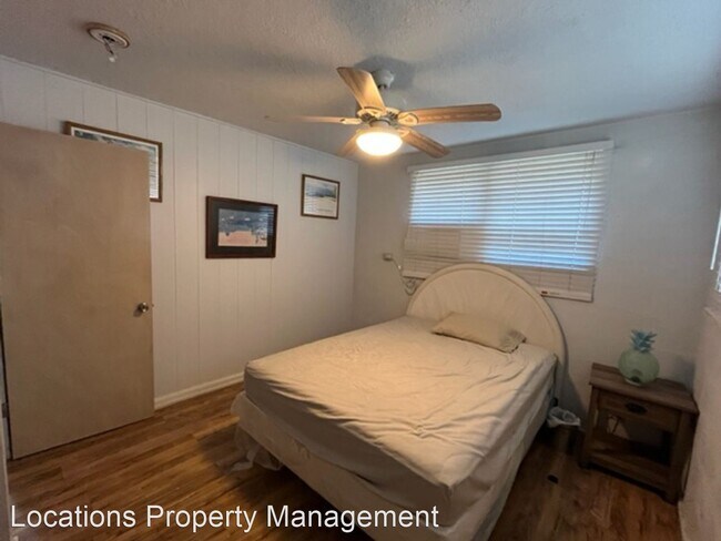 Building Photo - 3 br, 1.5 bath House - 68-252 Au Street