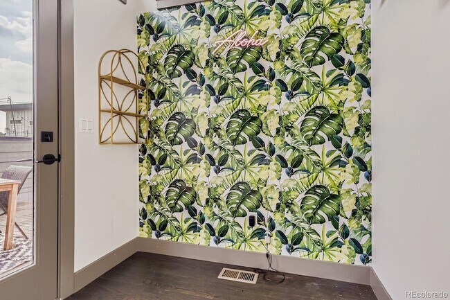 Building Photo - 1280 E Hampden Ave