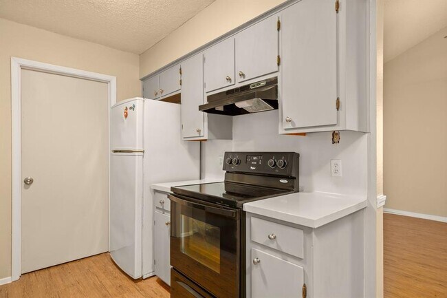 Building Photo - 3505 Rocky Hollow Trail