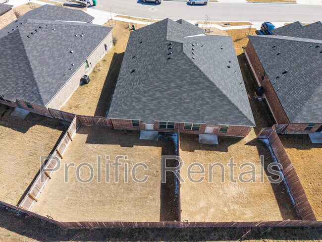 Building Photo - 1254 Lehmann Dr