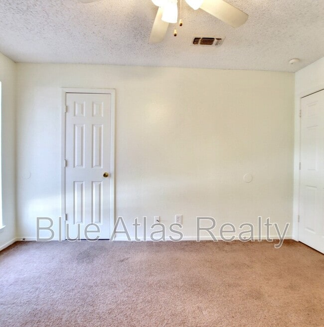 Building Photo - 3830 Coates Cir