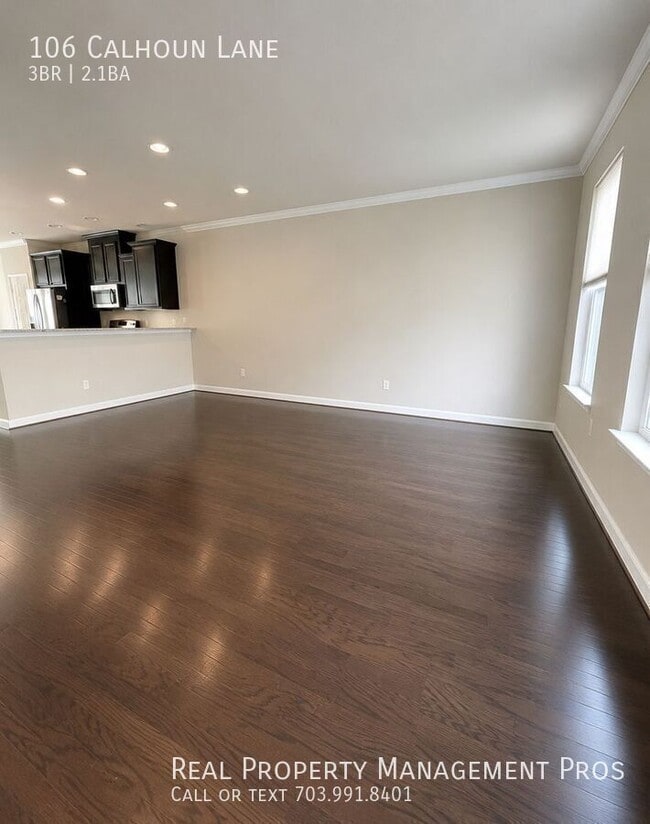 Building Photo - 106 Calhoun Ln