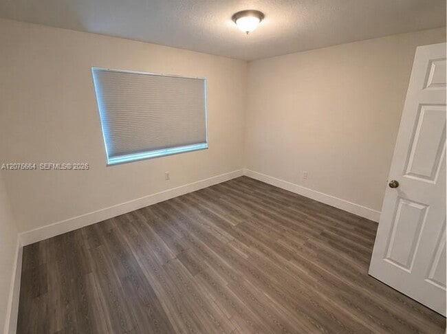 Building Photo - 4354 NW 9th Ave