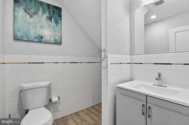 Building Photo - 1447 N 8th St