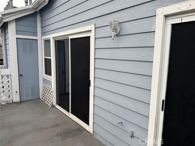 Building Photo - 13054 Sycamore Village Dr