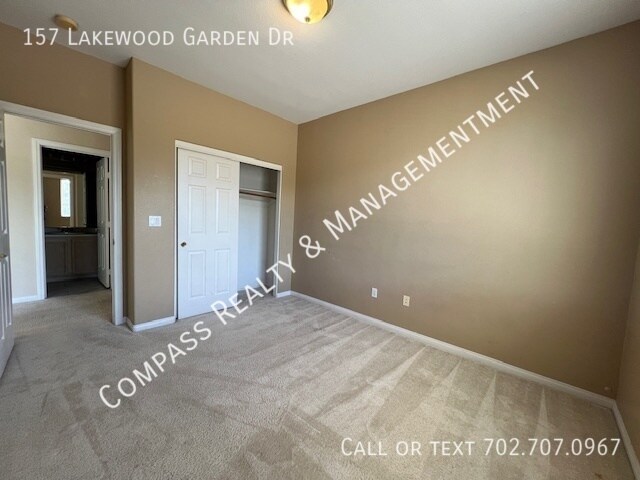 Building Photo - 157 Lakewood Garden Dr