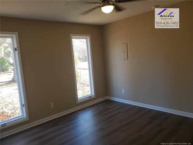 Building Photo - 300 Rodie Ave