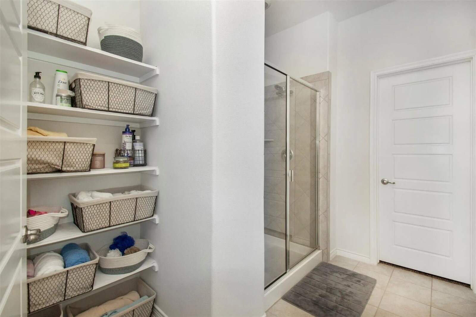 Building Photo - 2348 Opaline Dr