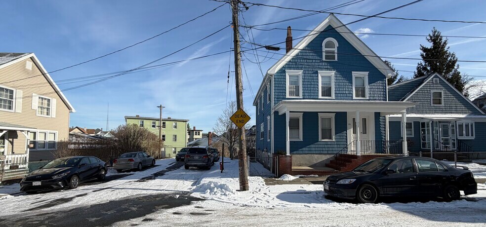 Exterior - 30 Juniper St