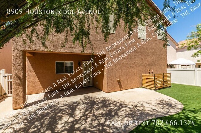 Building Photo - 8909 Houston Ridge Ave