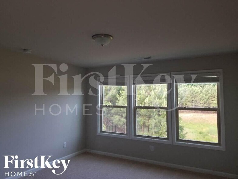 Building Photo - 3124 Baylor Cir