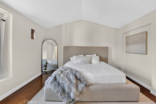 Building Photo - 34 Rue Du Chateau