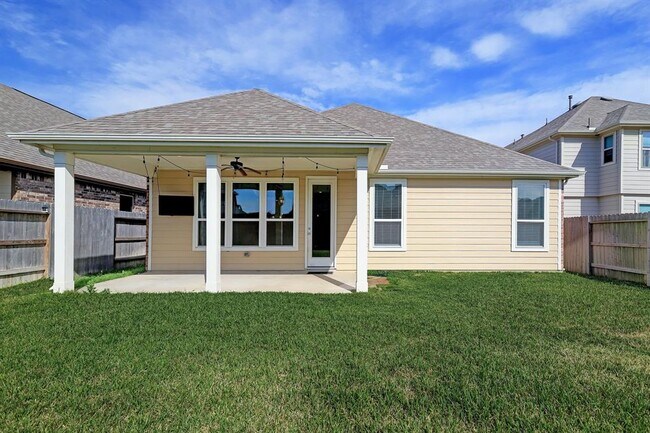 Building Photo - 1702 Claire Creek Ct
