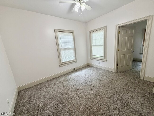 Building Photo - 3430 Beechwood Ave