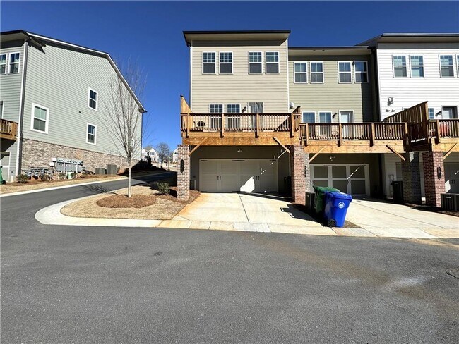 Building Photo - 3311 Park Pointe Cir