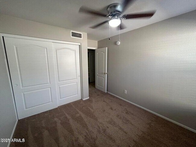 Building Photo - 2352 E Kesler Ln