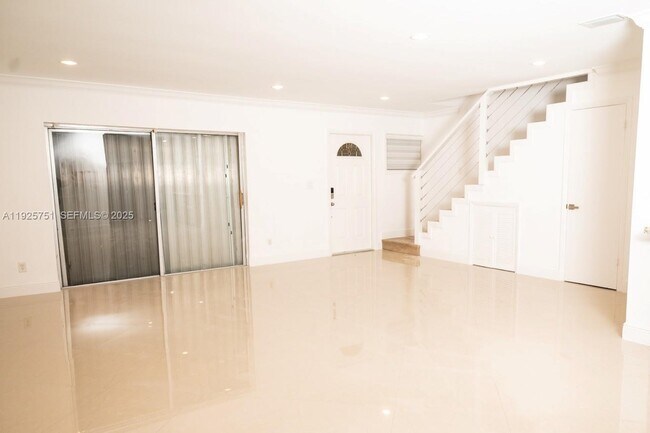 Building Photo - 13761 SW 84th St