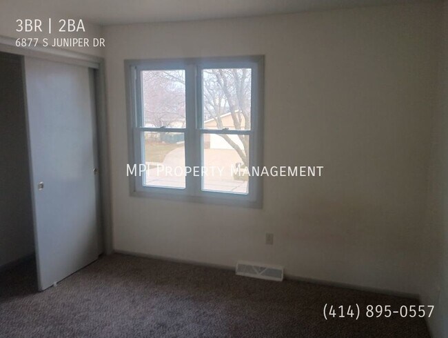 Building Photo - 6877 S Juniper Dr