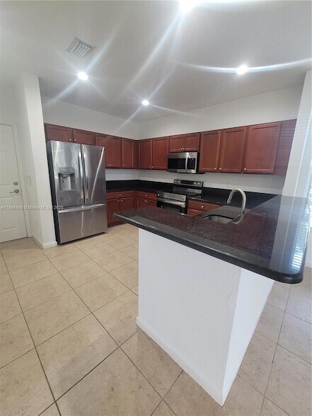 Building Photo - 4746 Acadian Trail